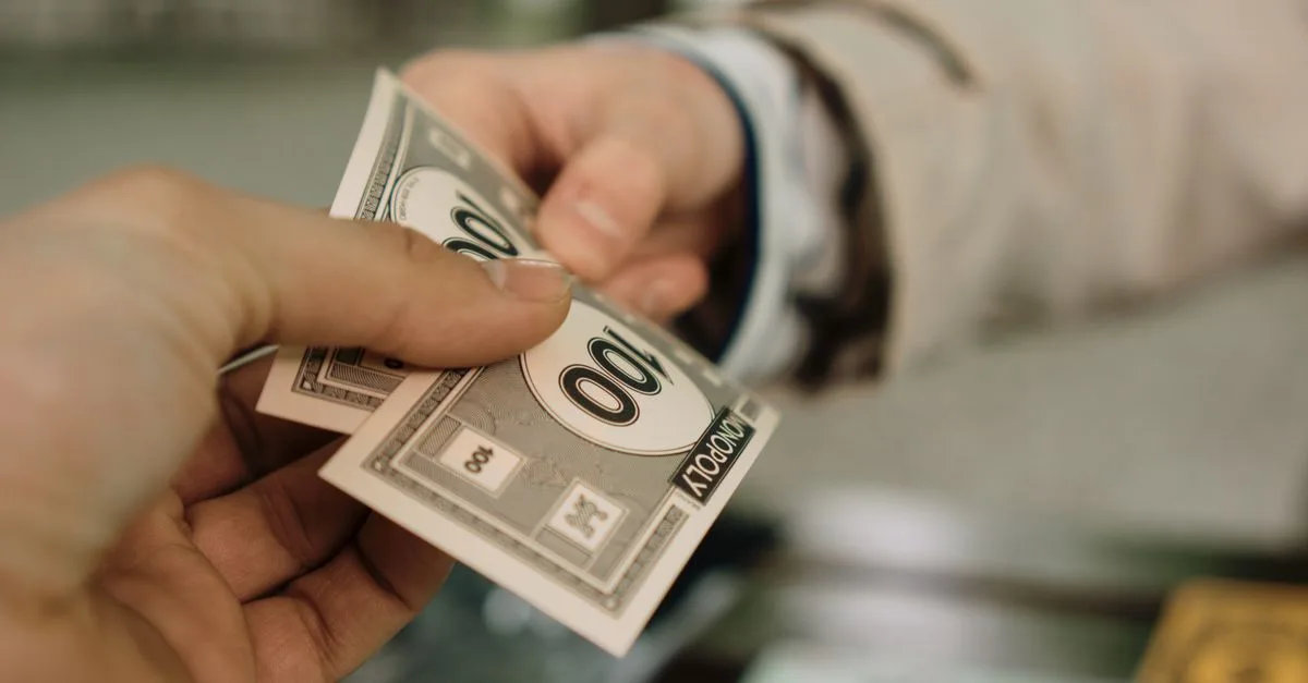 découvrez tout ce qu'il faut savoir sur les coûts liés au transfert d'entreprise, incluant les frais juridiques, fiscaux et administratifs pour assurer une transition réussie.