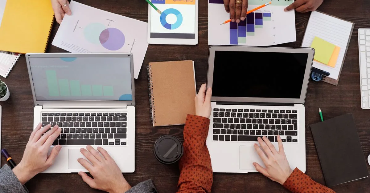 découvrez notre outil collaboratif innovant qui facilite le travail en équipe, optimise la communication et booste la productivité de vos projets.