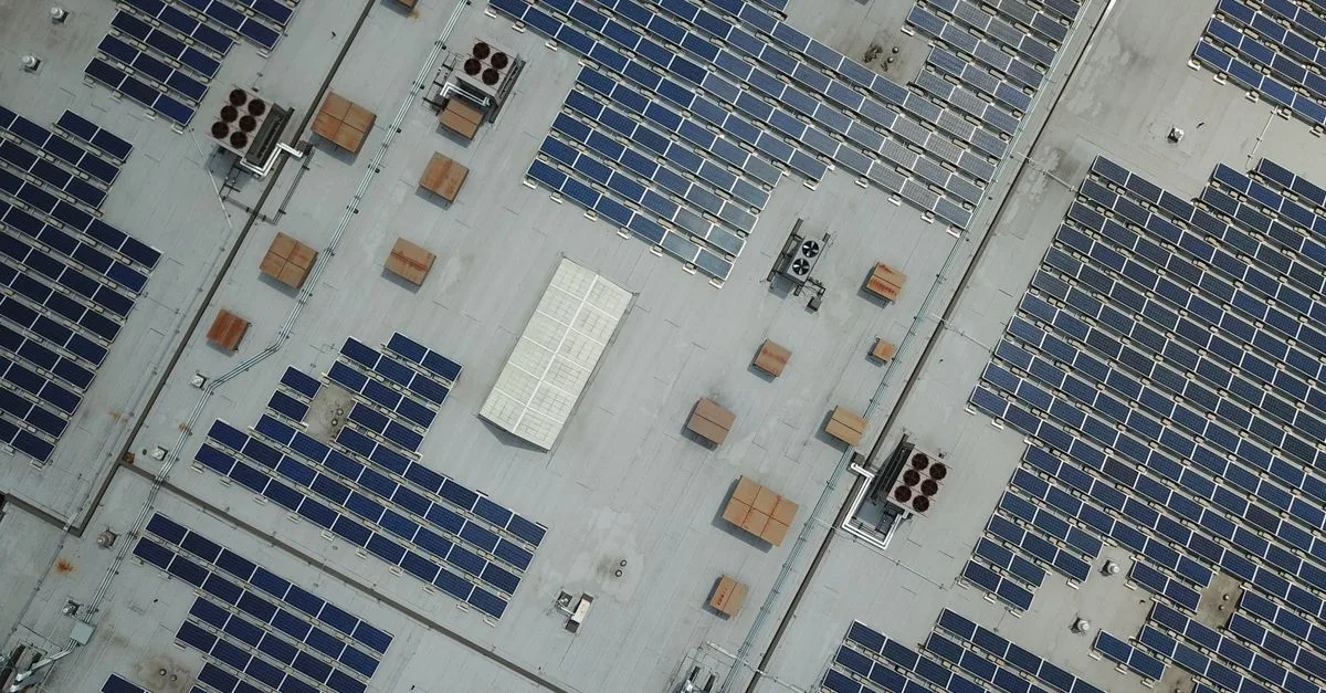 découvrez nos panneaux solaires haute performance pour une énergie propre et renouvelable, adaptés à tous vos besoins domestiques et professionnels.