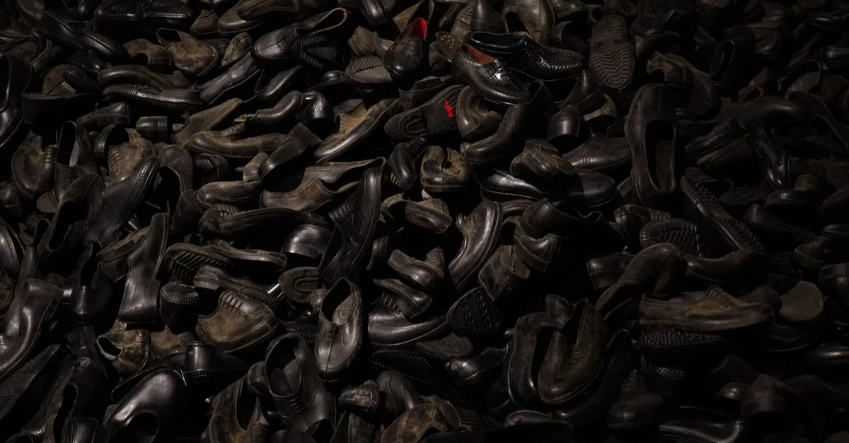 découvrez l'importance du recyclage des chaussures pour réduire les déchets, préserver l'environnement et donner une seconde vie à vos anciennes paires.