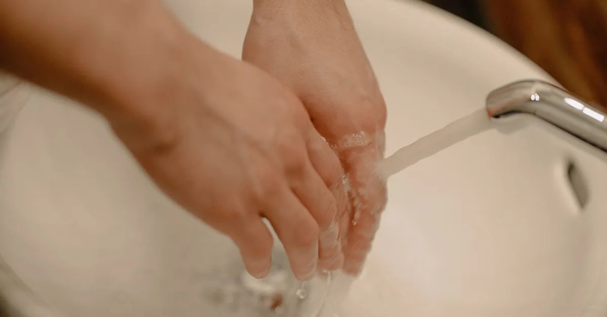 testez gratuitement la qualité de votre eau du robinet grâce à notre service simple et fiable. assurez votre santé en vérifiant la pureté de votre eau potable.