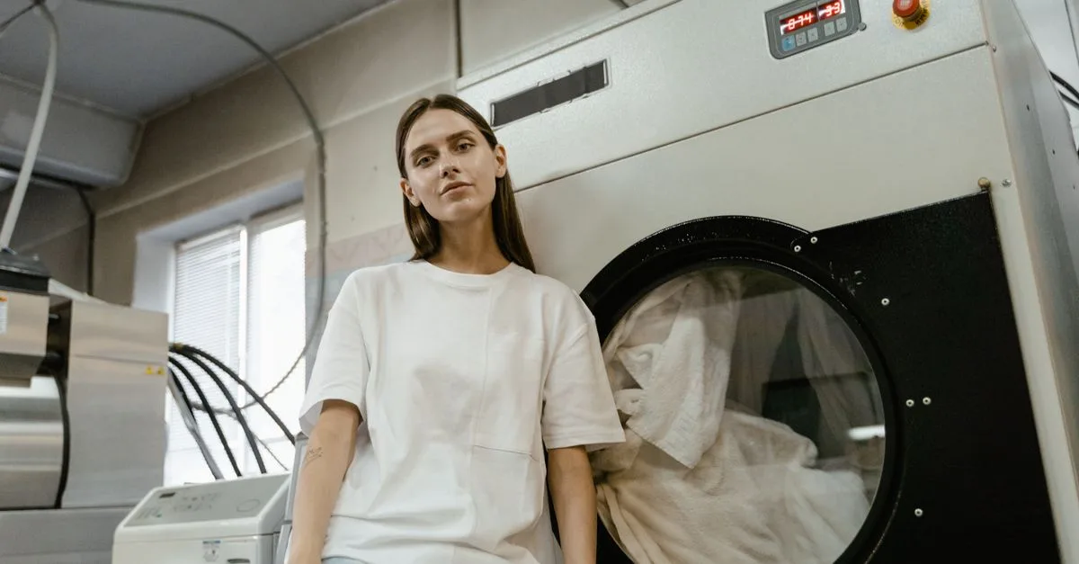 sèche-linge à pompe à chaleur ou à condensation : comparez leur consommation, leur prix et leurs performances pour choisir le modèle adapté à vos besoins.