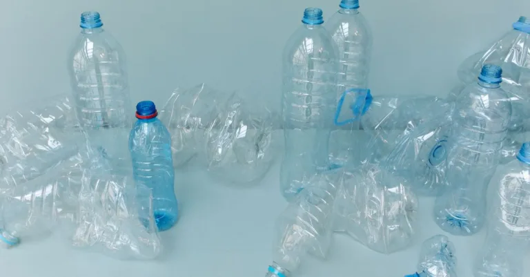 découvrez l'importance du recyclage des bouteilles en plastique pour protéger l'environnement et réduire les déchets. apprenez comment recycler efficacement et participez à un avenir plus durable.