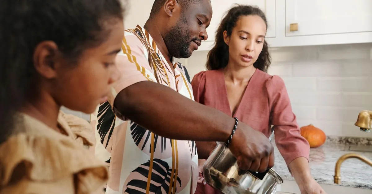 consommation d'eau d'une famille de 4 personnes : astuces pour réduire la consommation et adopter des gestes écoresponsables au quotidien.